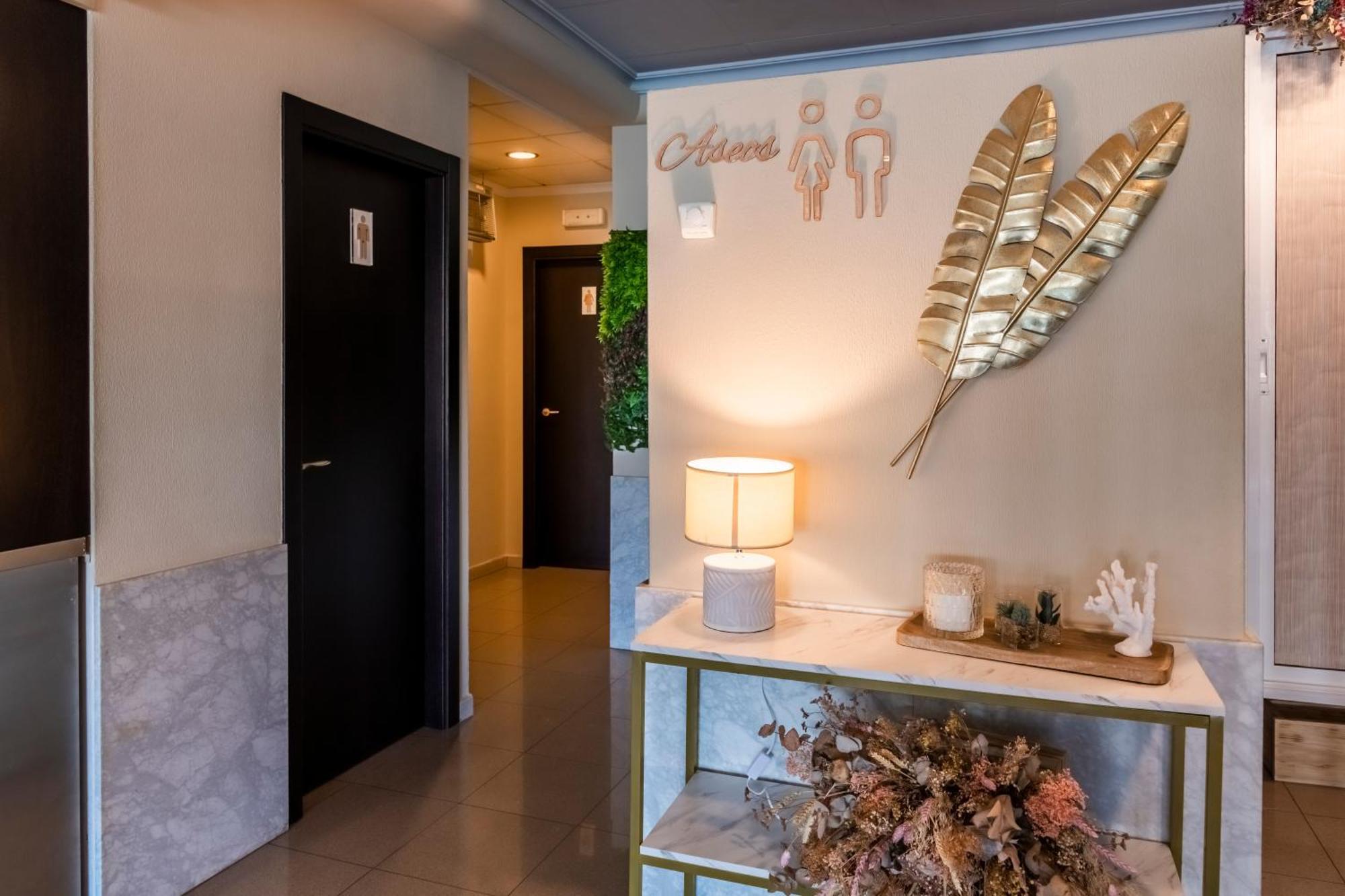 Hotel Los Naranjos A Revolta Εξωτερικό φωτογραφία