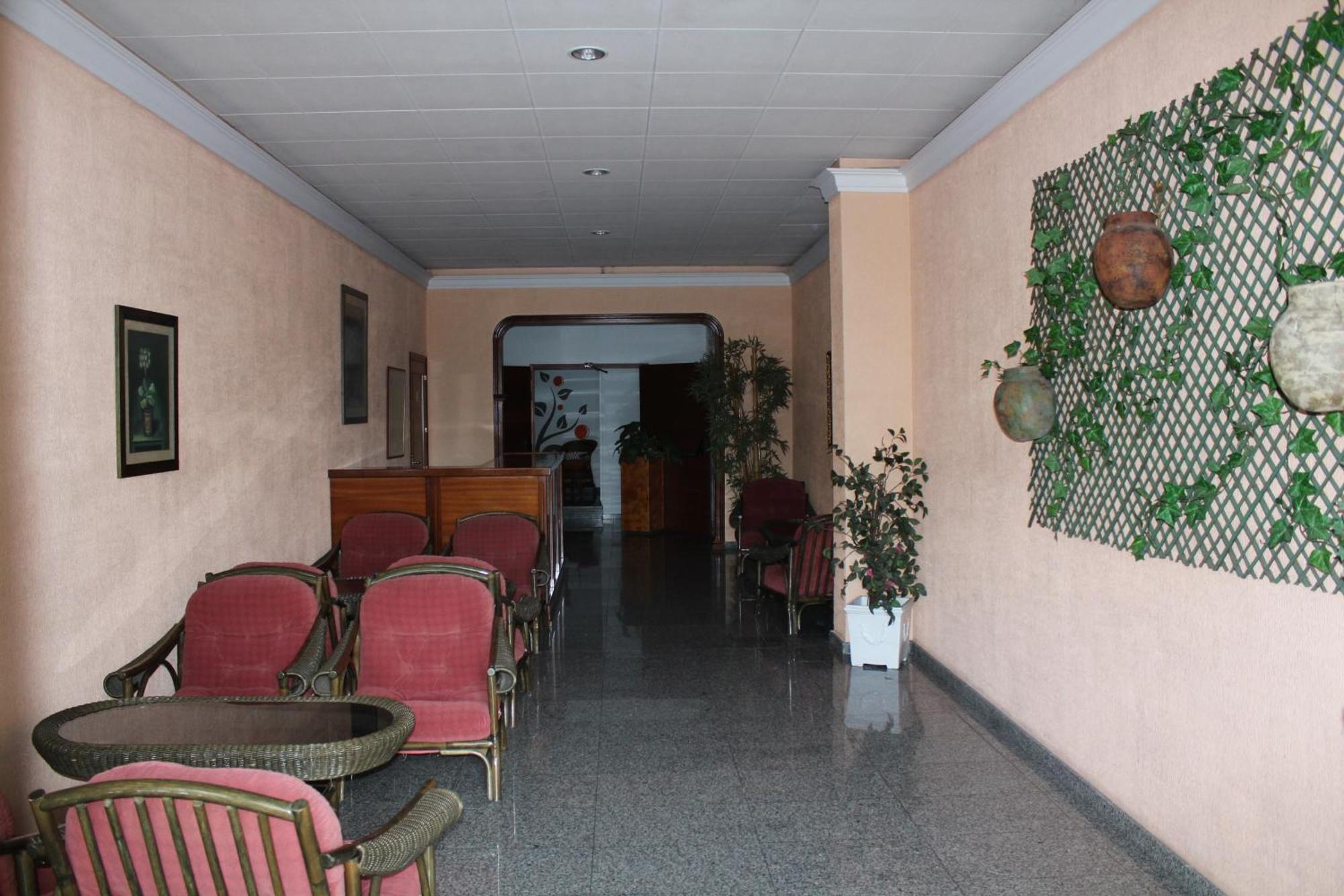 Hotel Los Naranjos A Revolta Εξωτερικό φωτογραφία