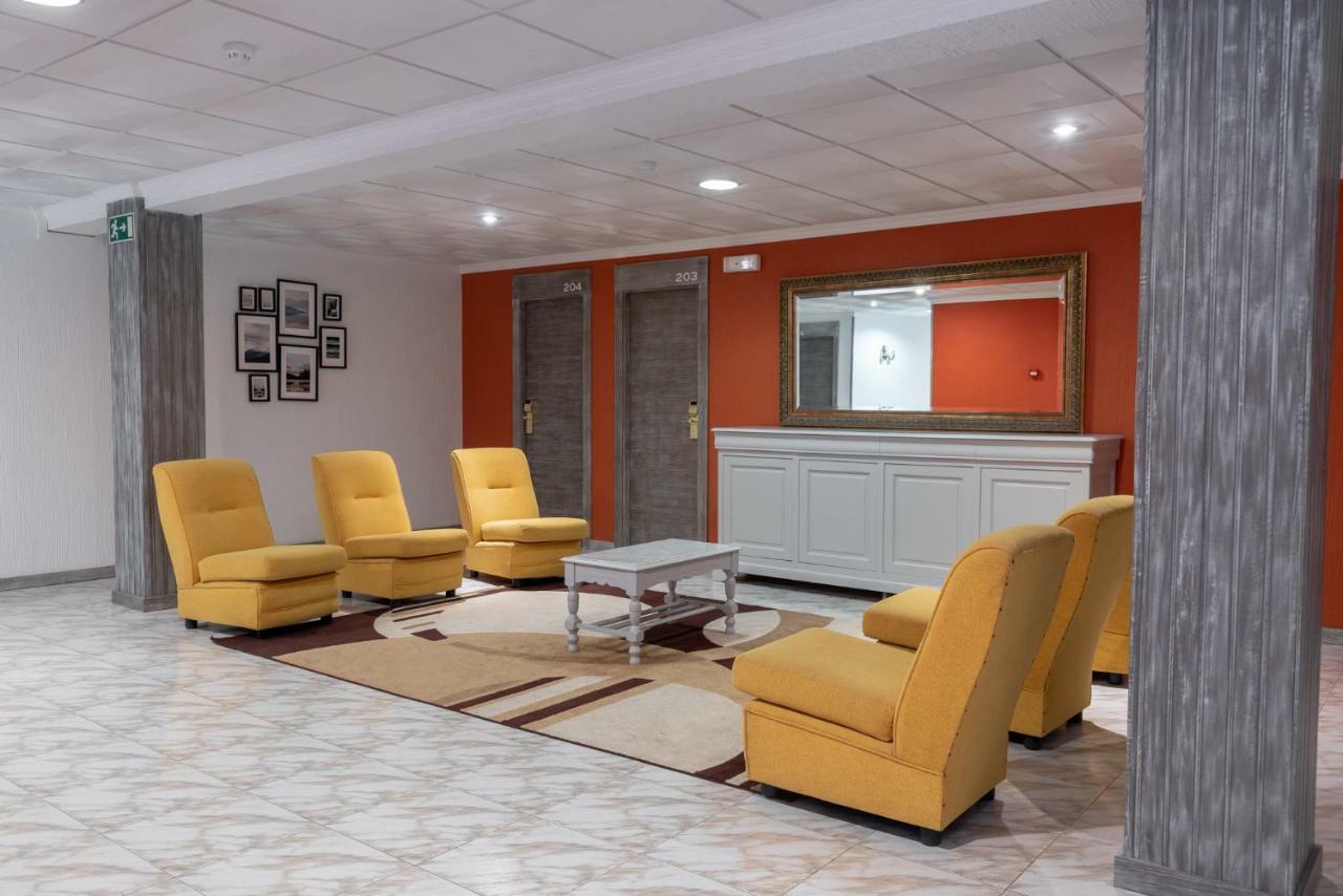 Hotel Los Naranjos A Revolta Εξωτερικό φωτογραφία