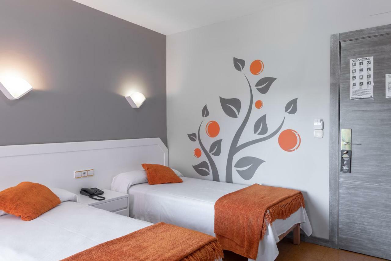 Hotel Los Naranjos A Revolta Εξωτερικό φωτογραφία